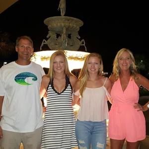 Meet your Posher, Taylor